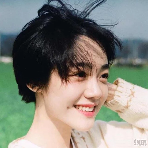 男生把坤坤放到女生桃子里，这种行为真是让人感到无语，太不尊重了！