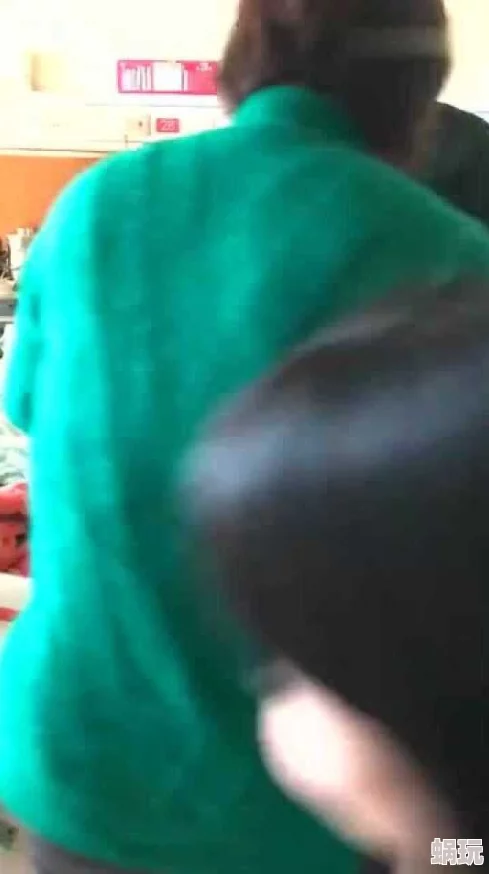 操老女人的视频，真是让人感到震惊，这种内容真的不应该被传播