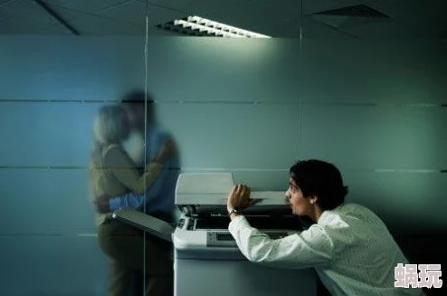 办公室里的秘密：老师如何巧妙操控，让学生们在课堂上合不拢腿的背后故事