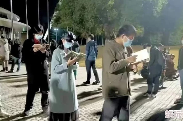 局长夫妇奴，这种现象令人震惊，权力与金钱的结合让人深思
