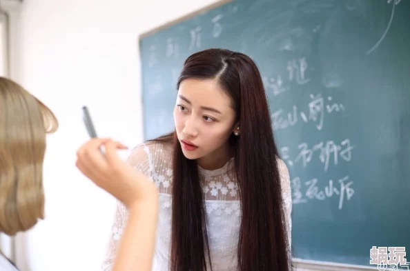 美女视频很黄很黄又免费的近日在网络上引发热议许多网友纷纷分享观看体验并讨论其内容的尺度与影响