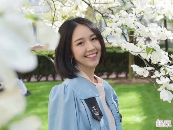苍井空教师qvod引发热议网友纷纷讨论其在教育领域的影响力与个人魅力吸引了大量关注和评论