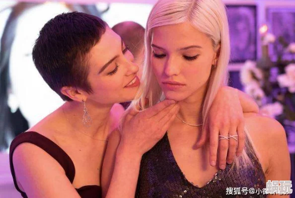 黄大片18满岁水多引发网友热议新一代成人影片的风潮与文化现象探讨成为社交媒体热门话题