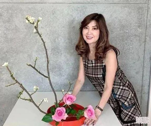 日本黄色小视频在线观看惊爆信息：最新热门视频曝光引发网友热议，内容精彩纷呈不容错过！