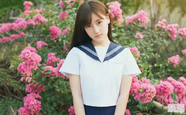 交换玩弄两个美妇教师两位魅力四射的女教师在校园内展开了一场意想不到的角色互换游戏引发了师生们的热议与关注