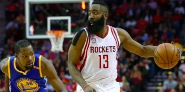 NBA巅峰对决策略：四套最强阵容推荐，打造你的无敌团队秘籍