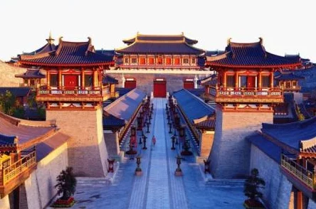 破坏神激战全解析：四套最强阵容搭配攻略与实战技巧详解
