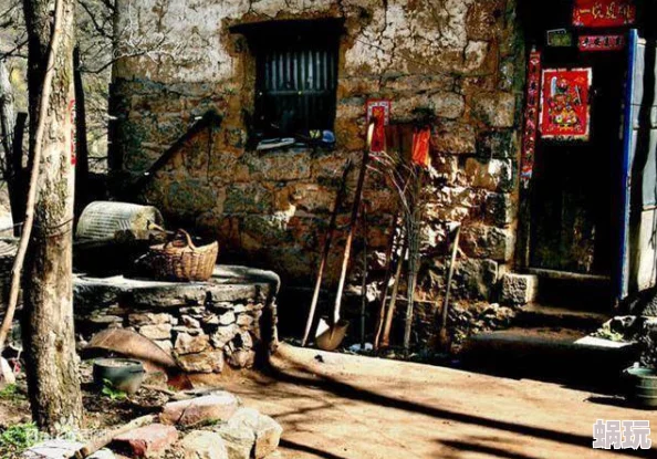 山村乱肉系列h最近在山间小道上发现了神秘的古代壁画