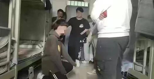 男人被绑着强行摸j警方介入调查嫌犯已落网