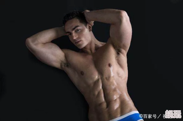 男人硬起来又大又粗网友：羡慕嫉妒恨，这也太夸张了吧，一看就是假的