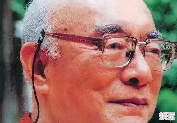 2024经典传奇手游新攻略：探寻装备2合1合成版，分享顶级传奇游戏推荐